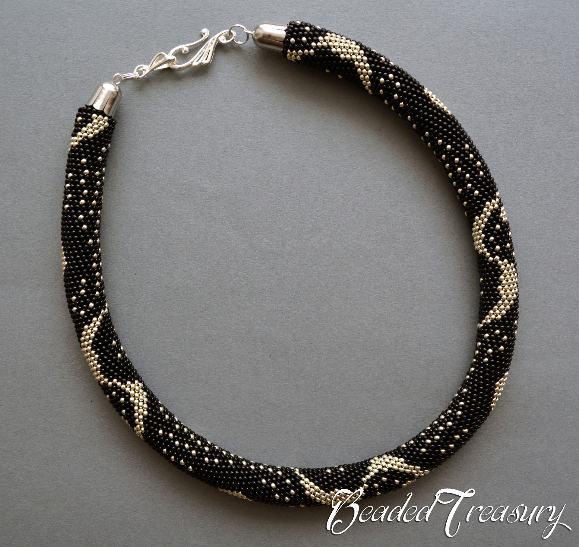 SILVER RAIN Bead crochet pattern / Beaded crochet rope necklace pattern / .PDF Download