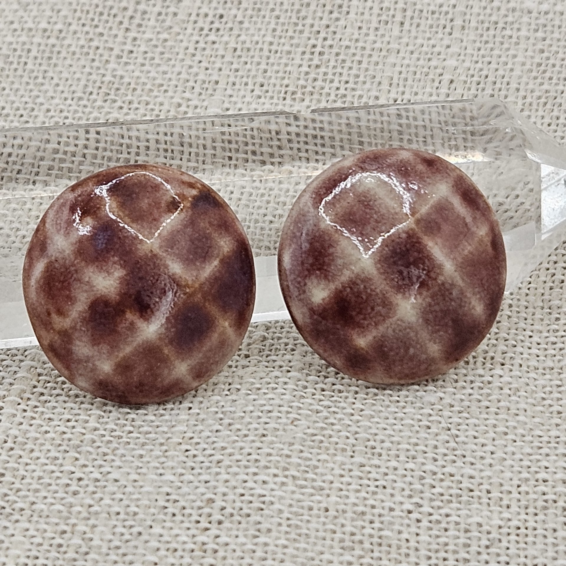 Round Faceted Artisan Ceramic Cabochons, Purplish Brown, one piece