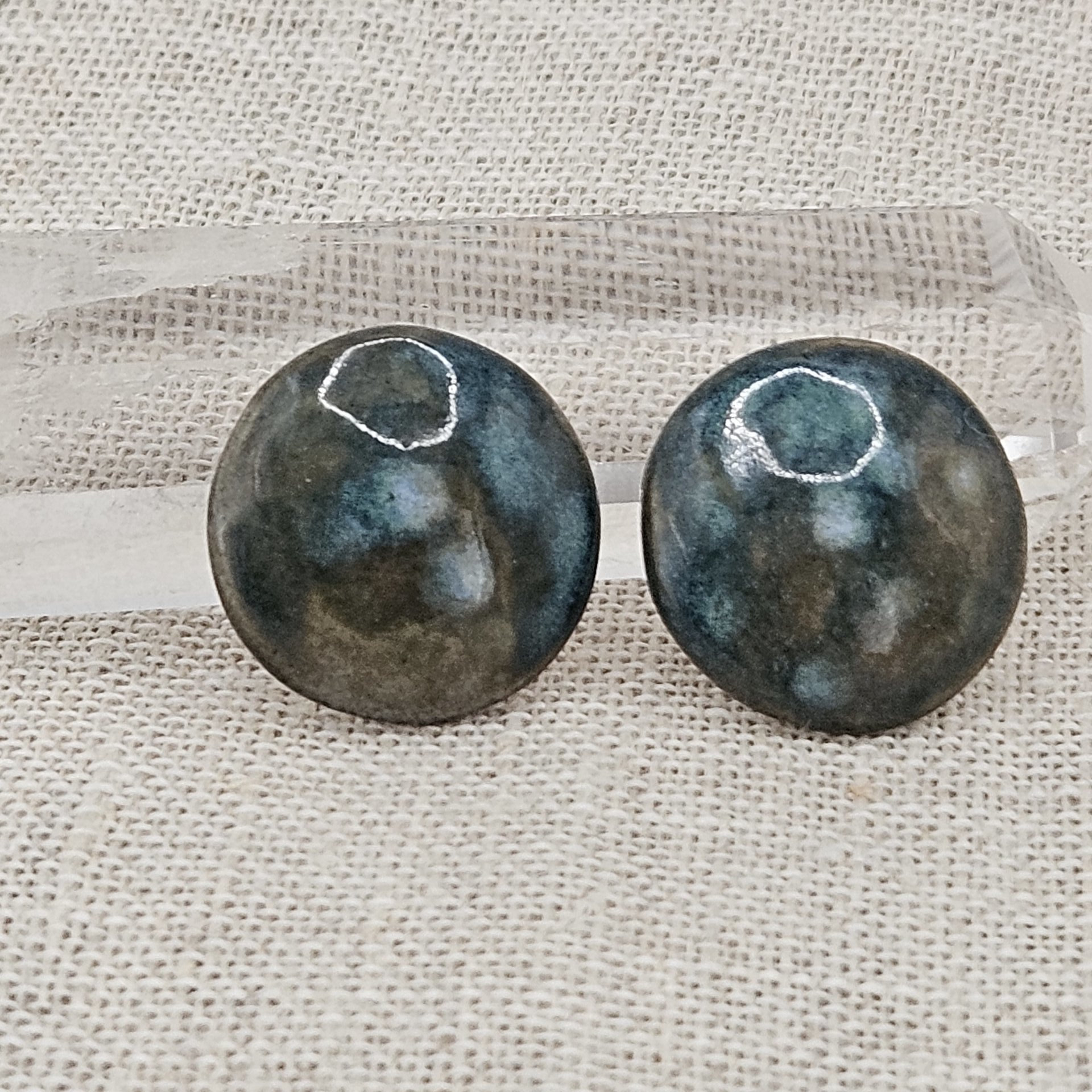 Round Artisan Ceramic Cabochons, Teal Travertine, one piece