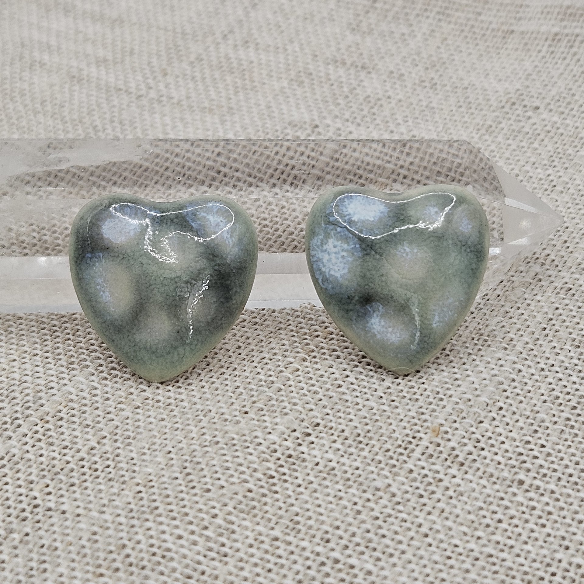 Heart Artisan Ceramic Cabochons, Grayish Mint Opal Dots, one piece