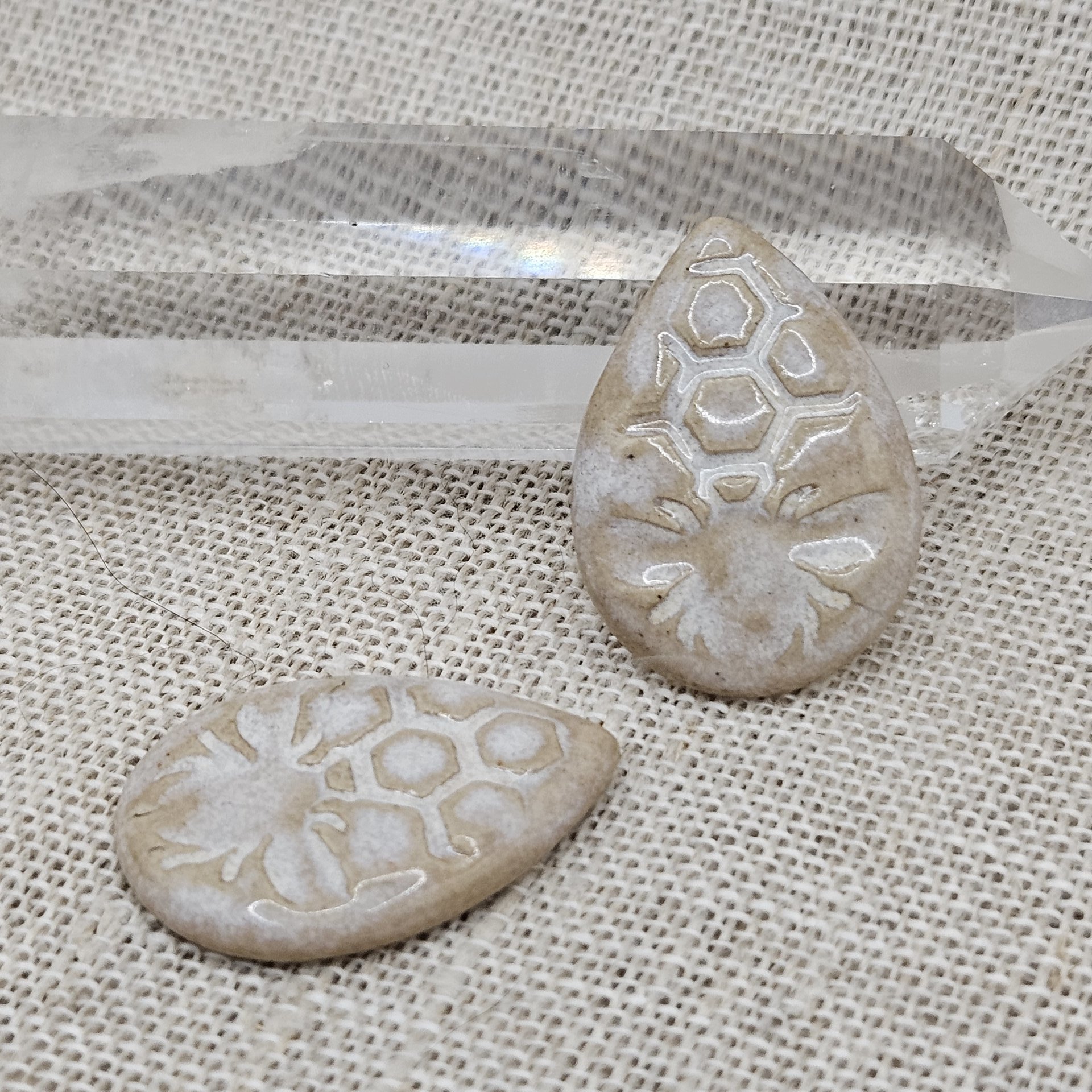 Honey Bee Drop Artisan Ceramic Cabochons, Beige White, one piece