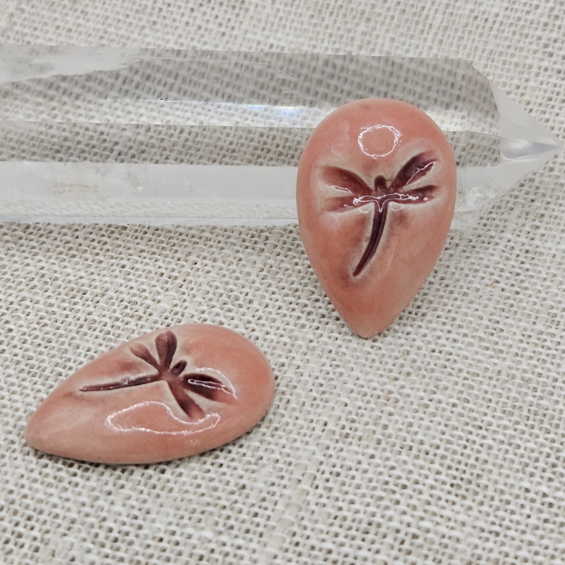 Dragonfly Drop Artisan Ceramic Cabochons, Pink/Old Rose, one piece