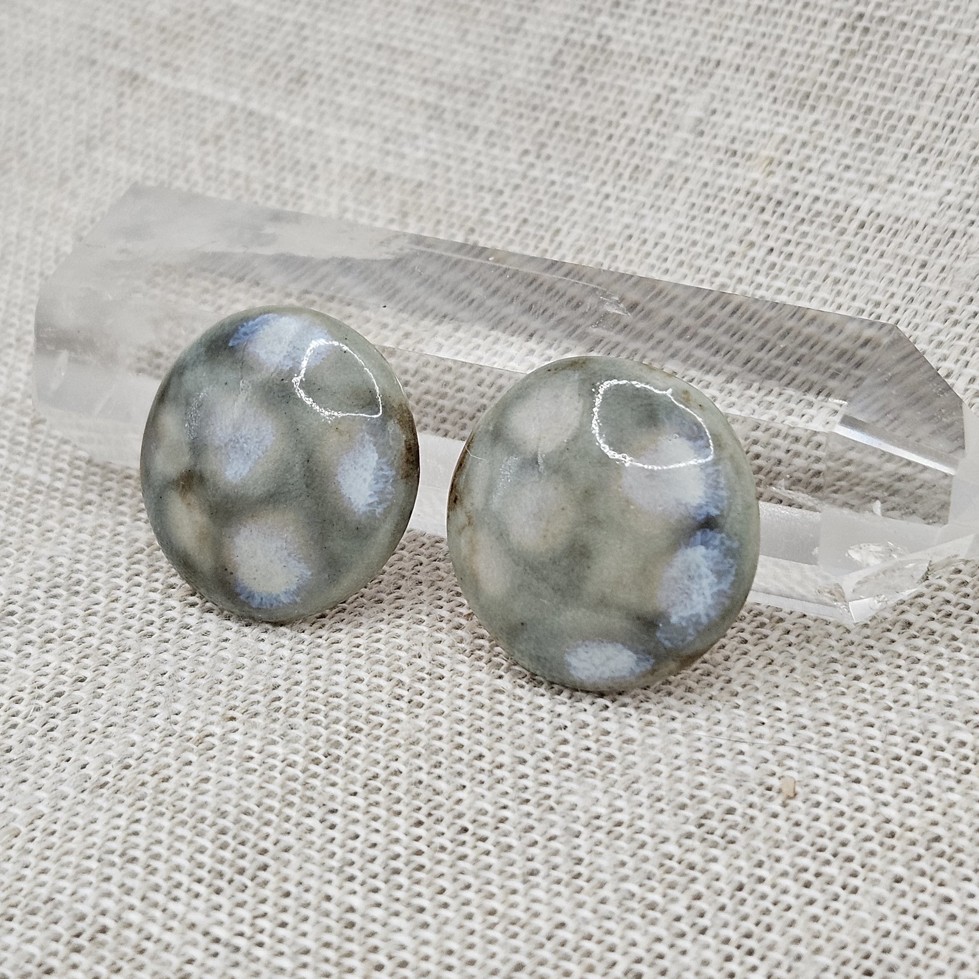 Round Artisan Ceramic Cabochons, Brownish Mint Opal Dots, one piece