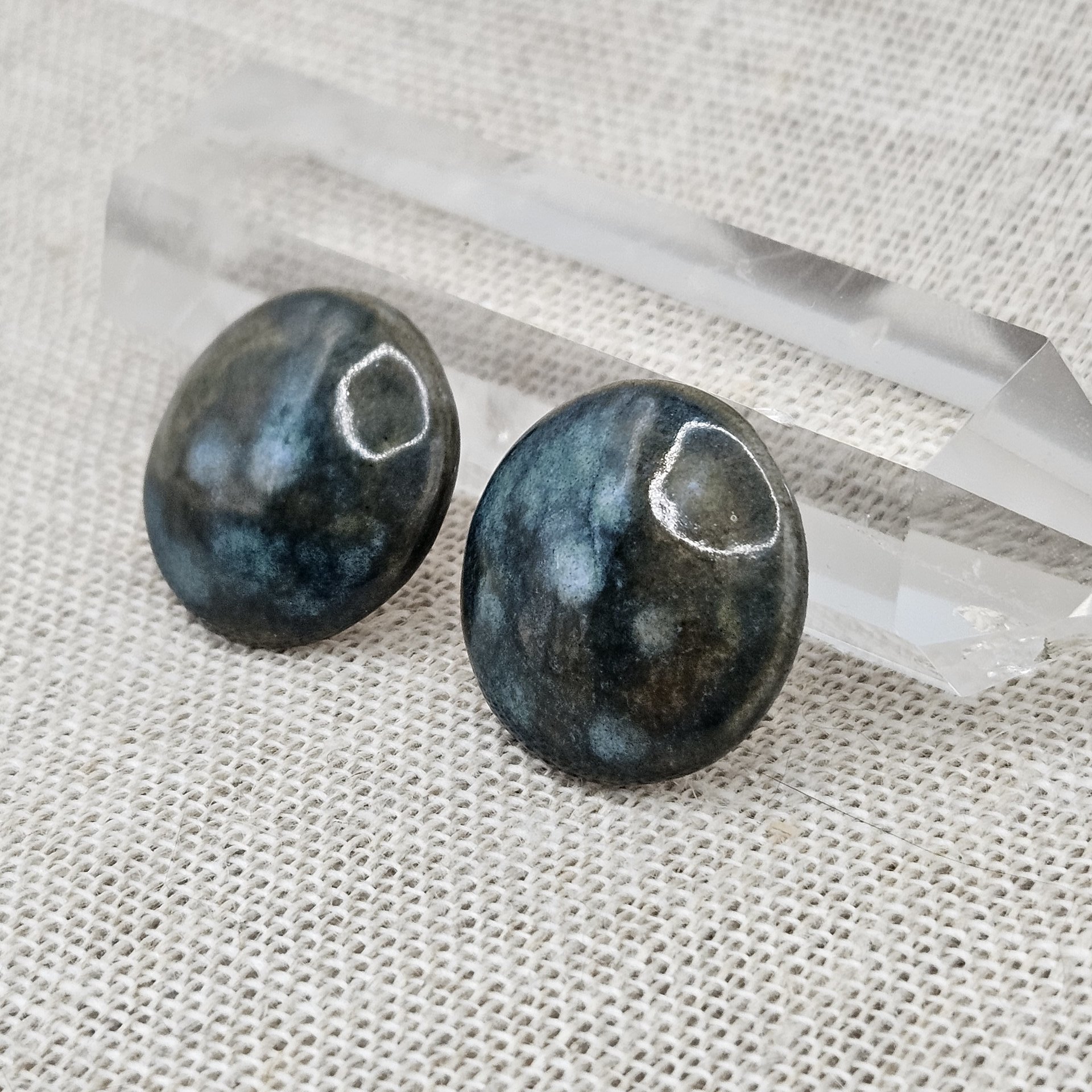 Round Artisan Ceramic Cabochons, Teal Travertine, one piece